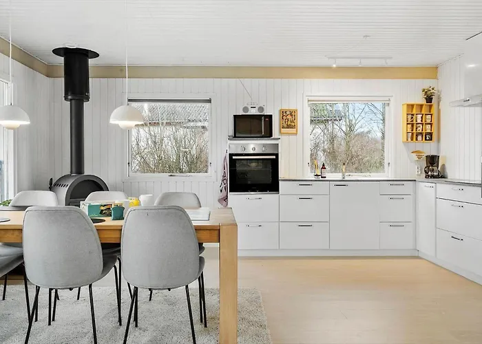 Lf11101-struer-blabaervej-12 Feriehus *